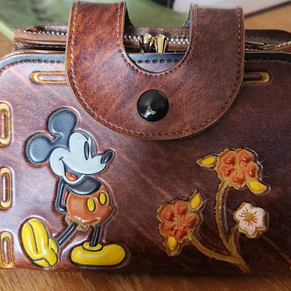 Disney  mickey mouse wristlit  wallet